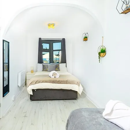 2Br Apt Business Family Free Parking